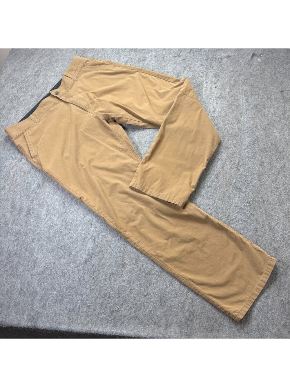 Kuhl Slax Pants Men 40 x 32 Beige Khaki Classic Fit Anti Abrasion Quick Dry